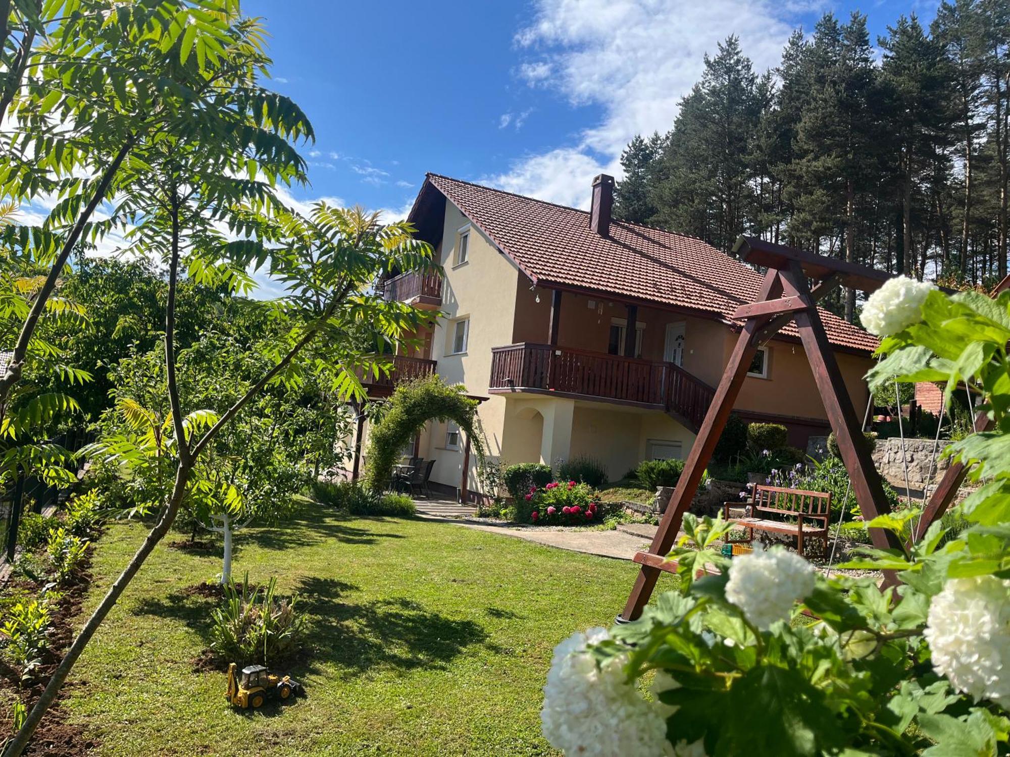 Apartman Korina Otočac Exterior foto